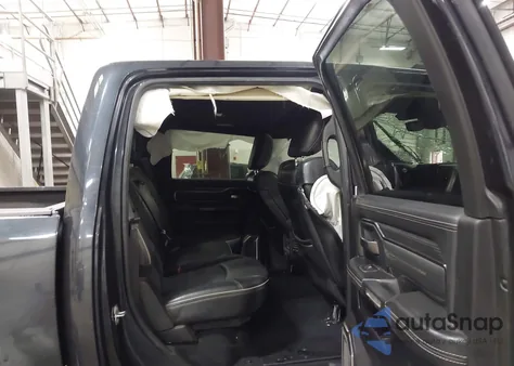 2019 Ram 2500 Limited 4X4 6'4 Box z USA, uszkodzony, nr VIN 3C6UR5SL8KG530184